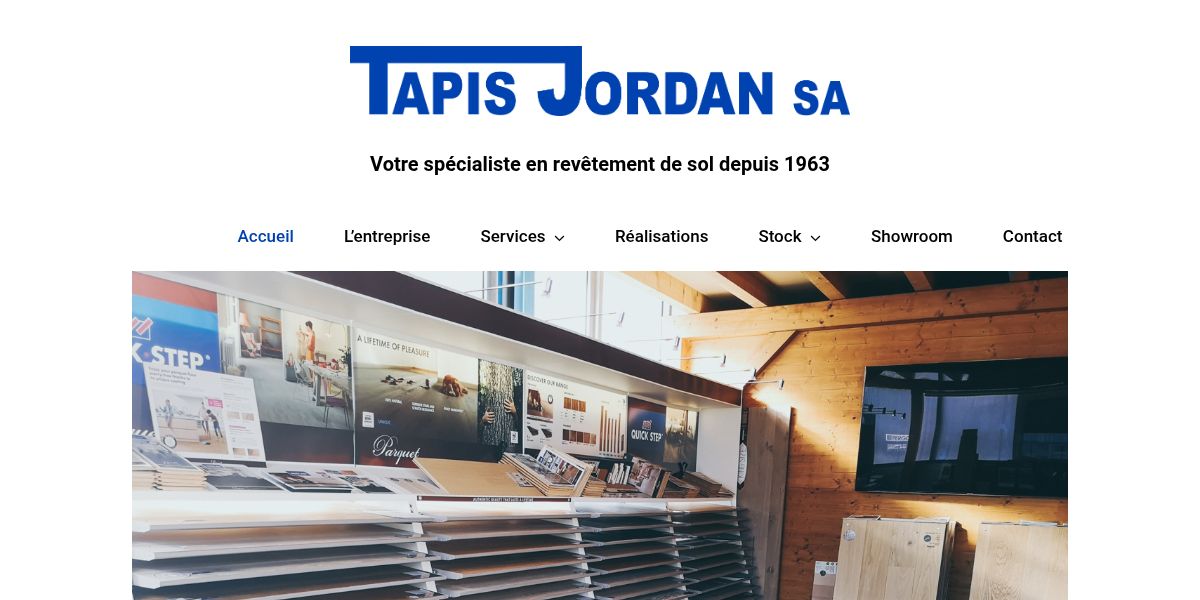 Site actuel de Tapis Jordan : logo, menu clair et grande photo du showroom
